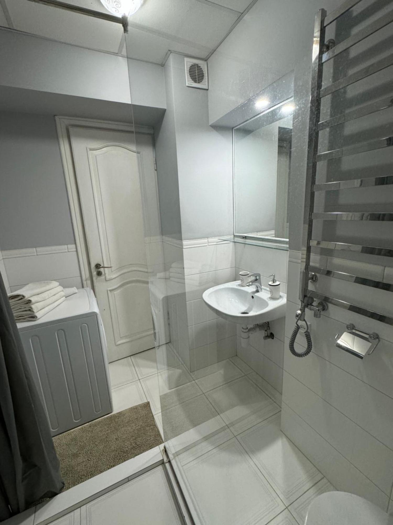 Stay Lviv Apartments מראה חיצוני תמונה